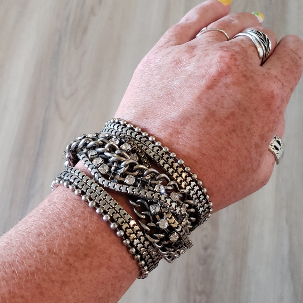 Metal and Diamond Bracelet